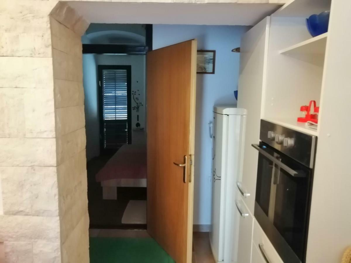 Apartmán Apartman Tea Pula Exteriér fotografie